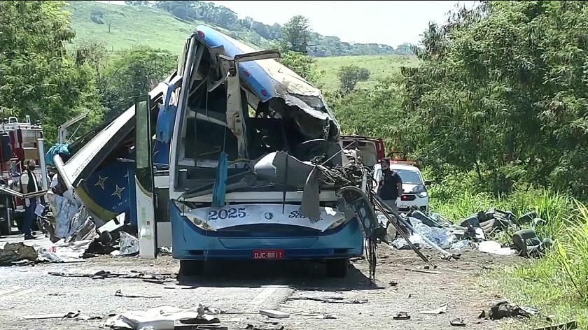 En Taguaí murieron 41 personas en accidente de bus