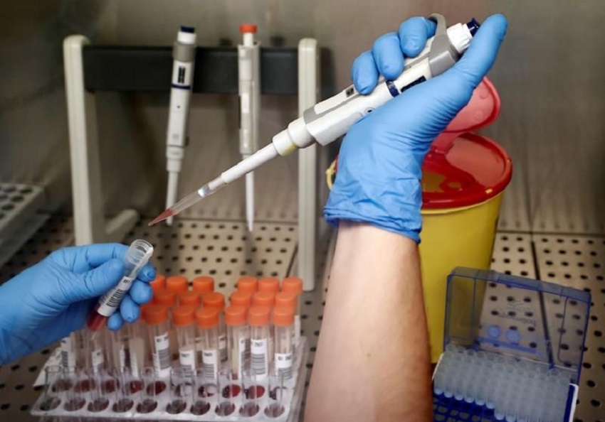 Los expertos avisan de que quienes rechacen la vacuna anticovid correrán mayor peligro