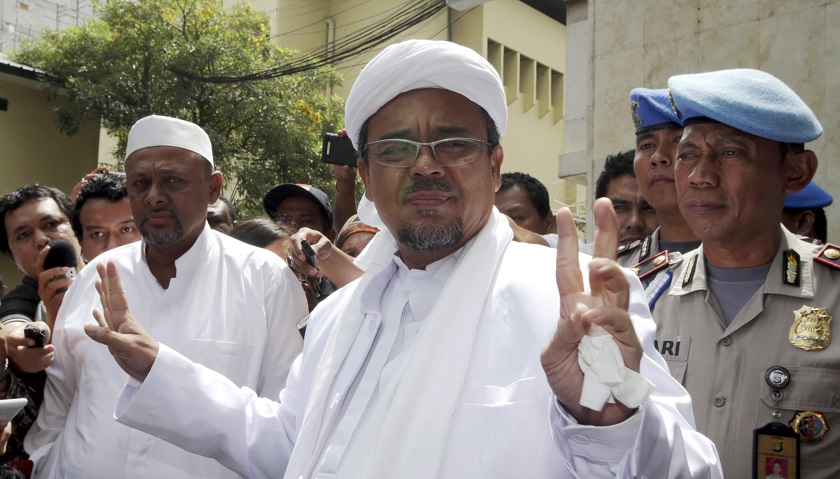 Abatidos seis seguidores de Rizieq Shihab, polémico clérigo musulmán