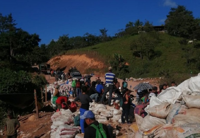 Un nuevo derrumbe de una mina artesanal en Nicaragua entierra entre 8 a 16 personas