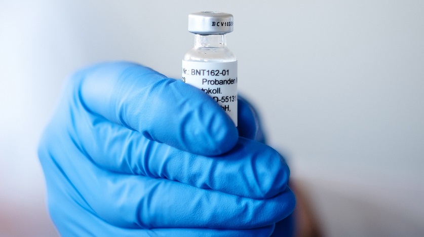 Se perdieron 4 vacunas de las del COVID en la IPS Comfamiliar de Pereira : la vacuna de Pfizer y BioNTech Colombia recibirá en febrero las vacunas COVID a través del mecanismo COVAX Las dosis de Pfizer/BioNTech llegarán en "horas" para vacunar en el R.Unido