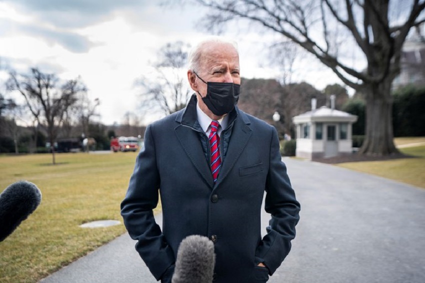 Biden ordena su primer bombardeo, en Siria y contra milicias proiraníes La Casa Blanca aclara que Biden sí pidió a Putin que liberara a Navalni