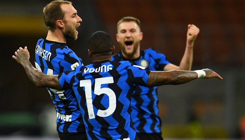 Inter derrota al Milan y avanza a semifinales de la Coppa Italia