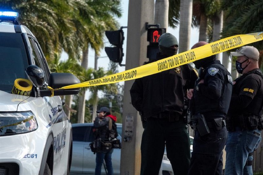 Agentes del FBI resultan heridos durante registro de una vivienda de Florida