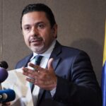 El comisionado de Paz insiste en que Maduro ampara a grupos armados de Colombia