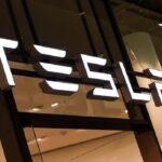 Tesla invierte 1.500 millones de dólares en bitcoin