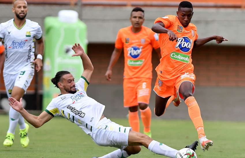 Luis Fernando Suárez podría ser el DT de Bucaramanga