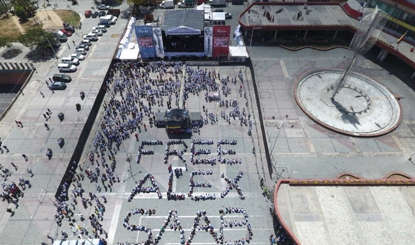 Montan multitudinario show en Caracas para pedir libertad de Alex Saab como "diplomático"