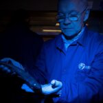 Encuentran el tiburón luminoso más grande del mundo