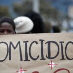 La violencia y el trato a los migrantes, dos caras de Colombia ante el mundo