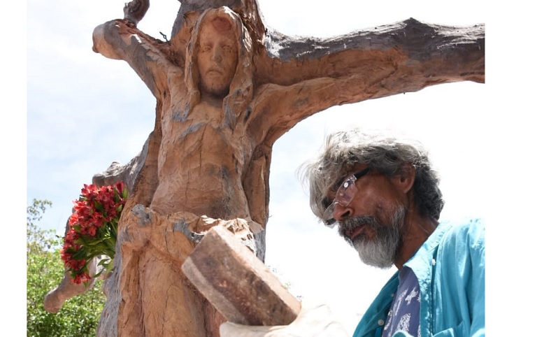 Pedro Ortega, el escultor del “Cristo del Árbol” del Parque de las Madres de Valledupar