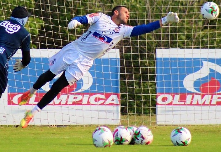 Sebastián Viera - Junior