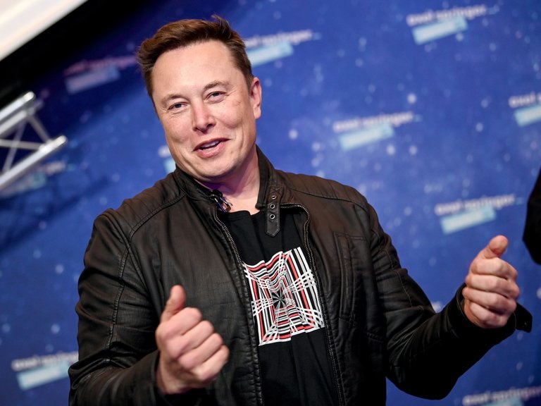 Tesla comunica que oficialmente Elon Musk ocupa el cargo de Technoking