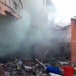 Un muerto y un herido al caer en una casa una avioneta militar de Bolivia