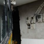Un bus se incrustó en una casa en el barrio Caicedo de Medellín