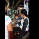 Madre es golpeada en la plaza de Bolívar en Armenia, pero lo hacen sus dos hijos pequeños