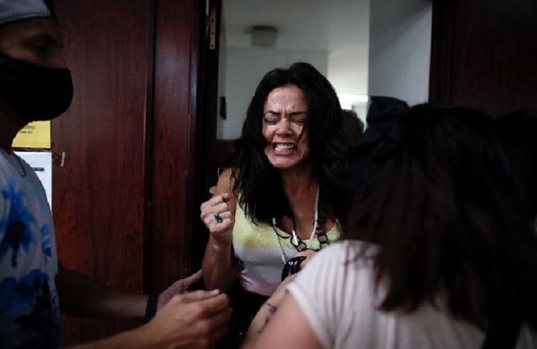 Mailín Gobbo estalla en llanto tras conocer la decisión a favor del excura  Carlos Eduardo José