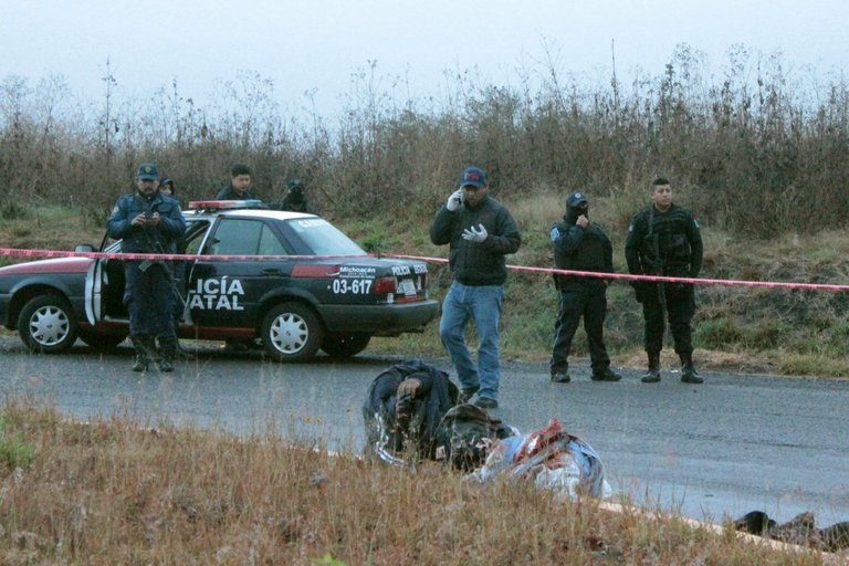 Decapitan a ocho presuntos sicarios en el oeste de México