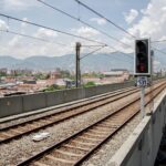 Una persona en la vía del Metro de Medellín provoca cierre en las estaciones del Sur