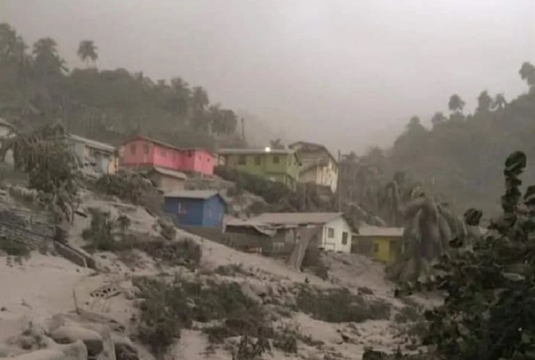 San Vicente y las Granadinas rechaza que los cruceros evacúen a su población