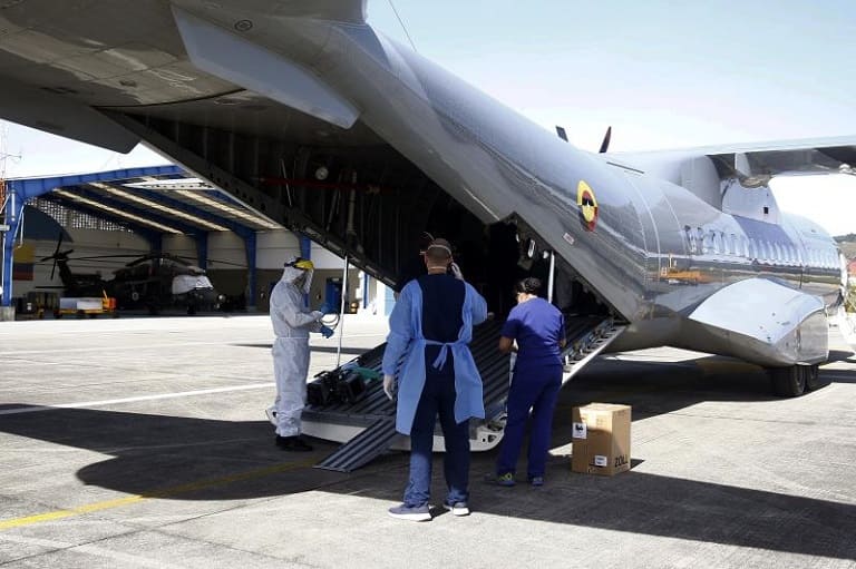 UCI aéreas, una operación titánica por la crisis hospitalaria de Medellín (1)