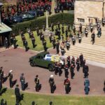 La reina Isabel II y su familia dieron el último adiós al duque de Edimburgo