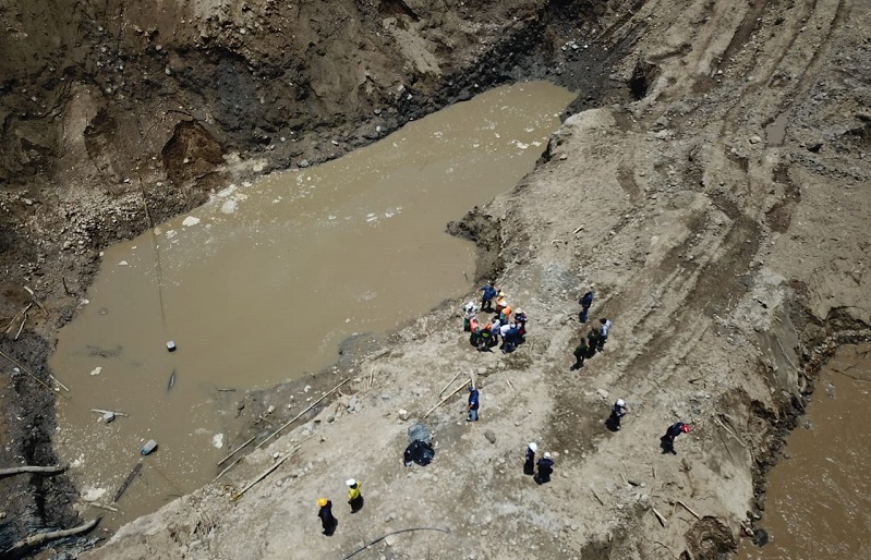 termina el sufrimiento para las familias de los 11 mineros que quedaron enterrados en un pozo en una mina en Neira