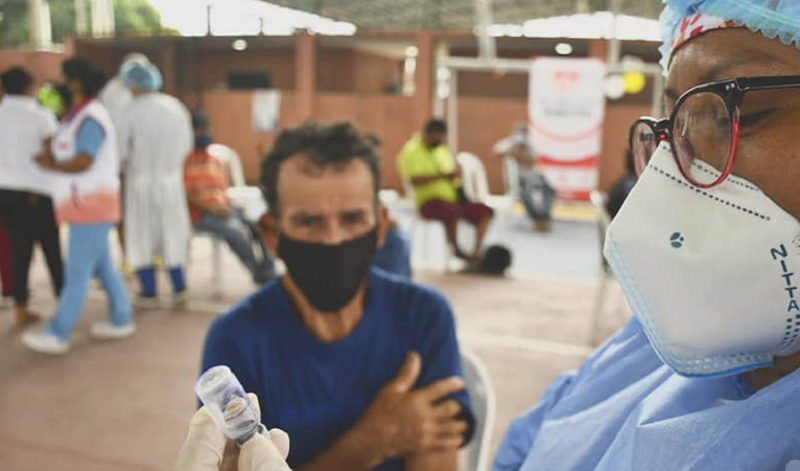 El día que Colombia tuvo la cifra diaria de muertes más alta desde el comienzo de la pandemia