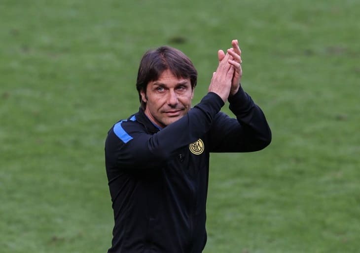 Conte rescinde su contrato con el Inter de Milán