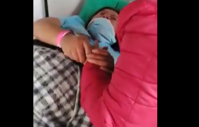 Madre perdió a bebé porque la ambulancia en la que iba fue atacada por manifestantes