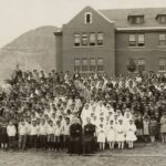 Niños indigenas - Canadá