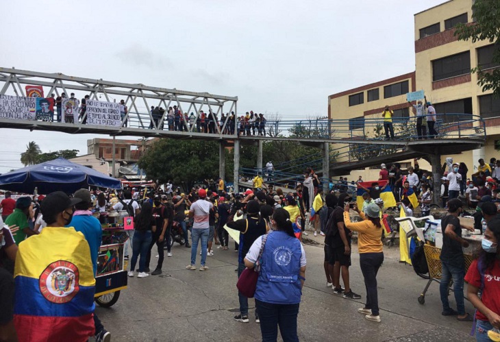 ¿Un mes de paro nacional obliga a cambiar la Constitución?