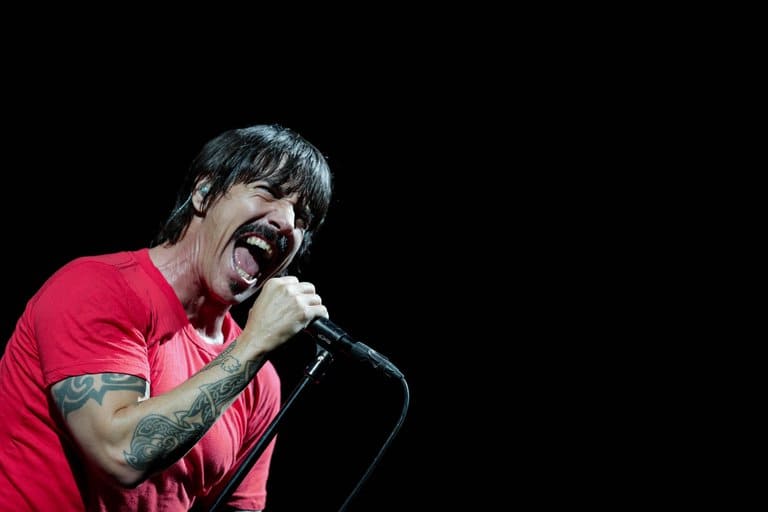 Red Hot Chili Peppers vende su catálogo por 140 millones de dólares