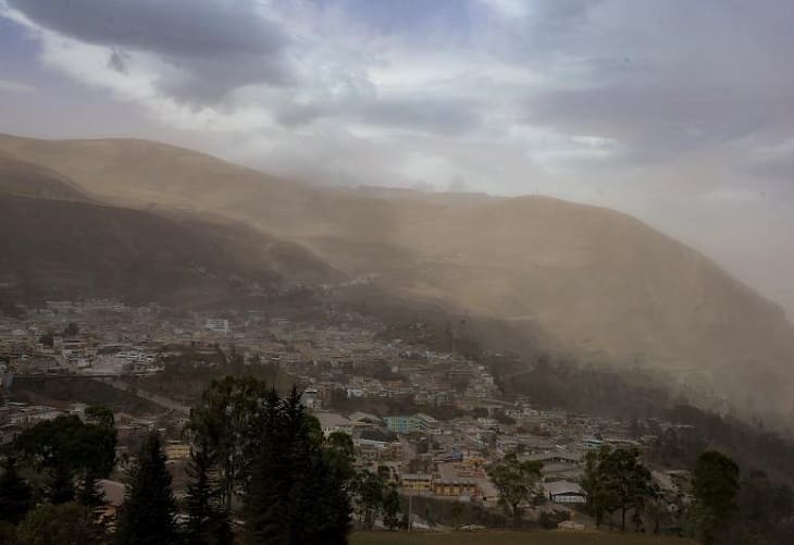 Volcán Sangay en ecuador