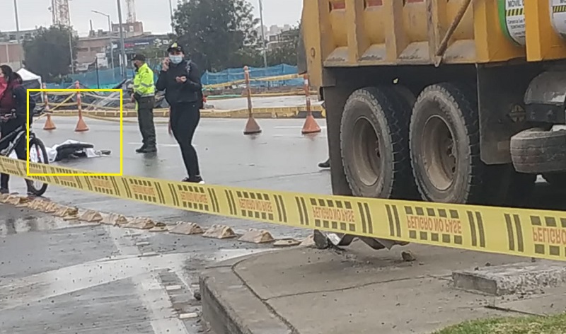 Volqueta arrolla mortalmente a ciclista en Autopista Sur