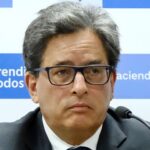 Reforma Tributaria cae y ahora piden renuncia de Carrasquilla