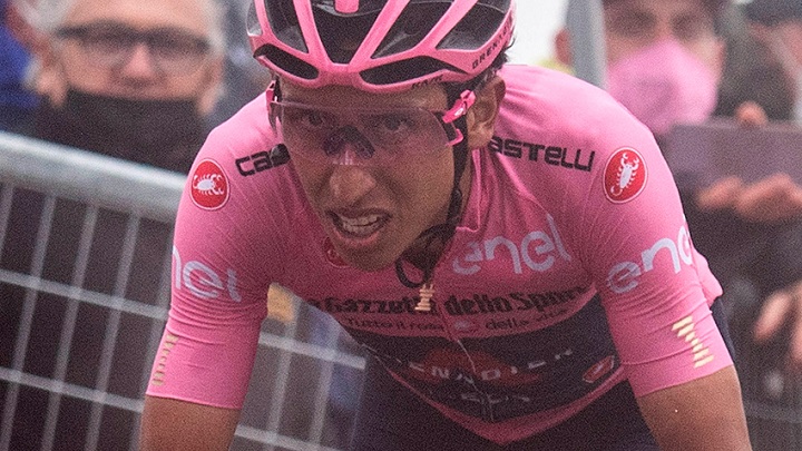 Egan Bernal gana la etapa reina del Giro de Italia