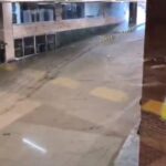 inundacion en el centro comercial el tesoro