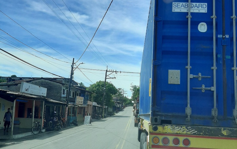 Entre Yarumal y Tarazá hay represamiento de vehículos