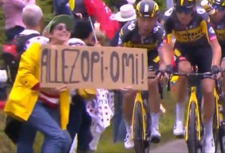 Arrestan a la chica del “Allez Omi-Opi” que provocó caída en el Tour de Francia