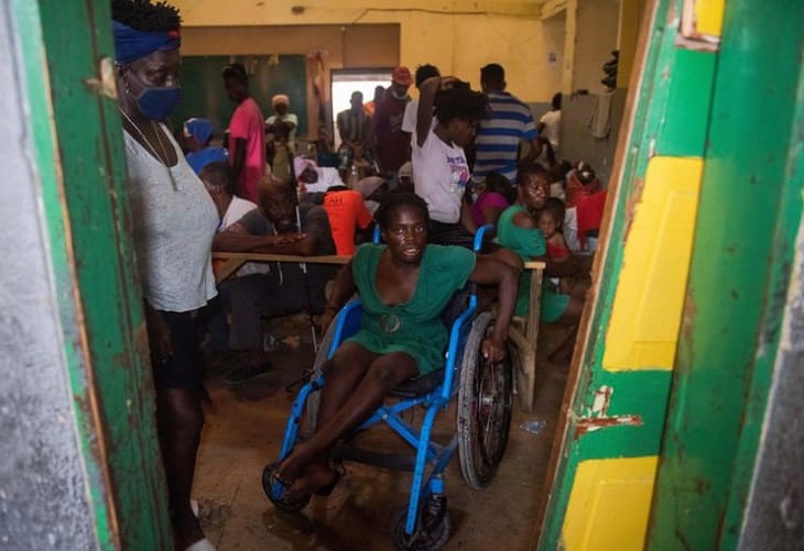 Cientos de discapacitados huyen de la violencia de las bandas en Haití