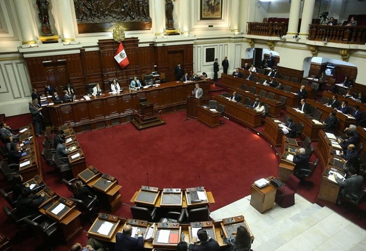 Congreso peruano alista sesiones exprés para una reforma de la Constitución