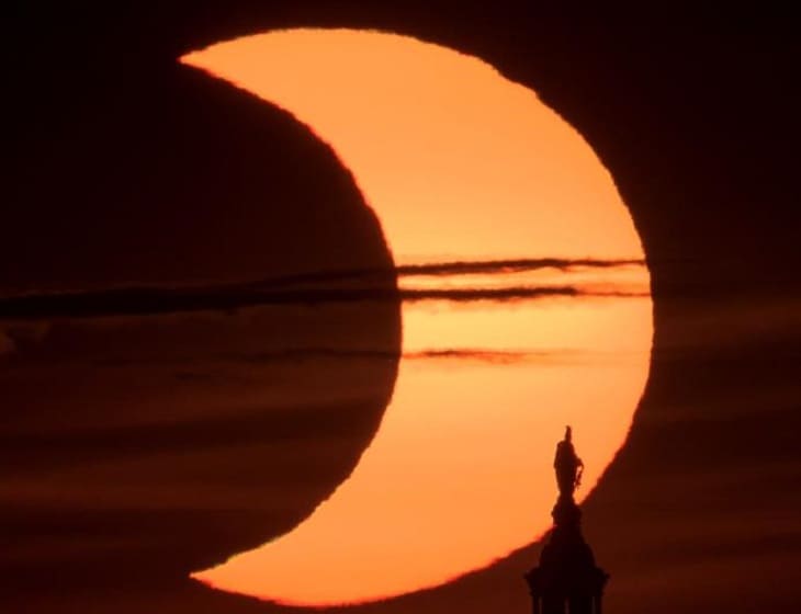 El eclipse anular dejó, sobre todo, imágenes de un Sol menguante 