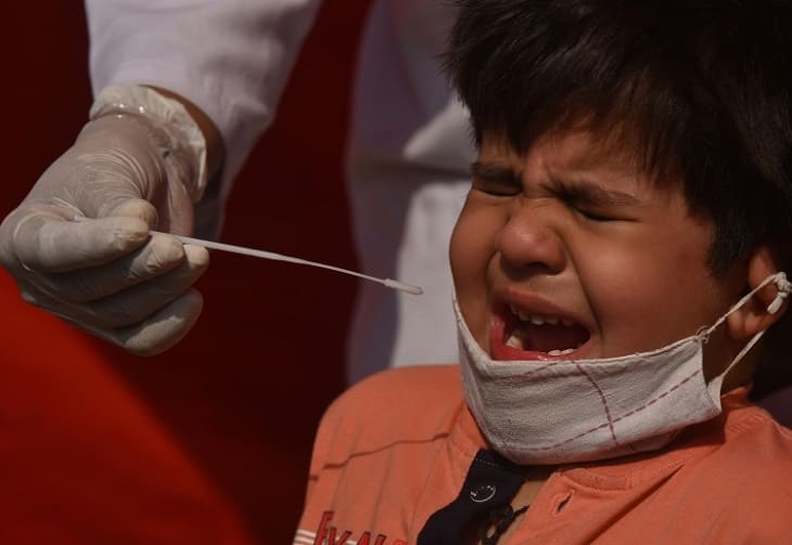 Los niños representan casi el 20 de positivos por coronavirus en EE.UU.