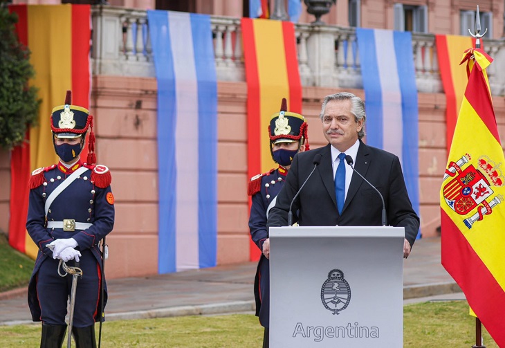 Alberto Fernández ofendió a mexicanos y brasileños