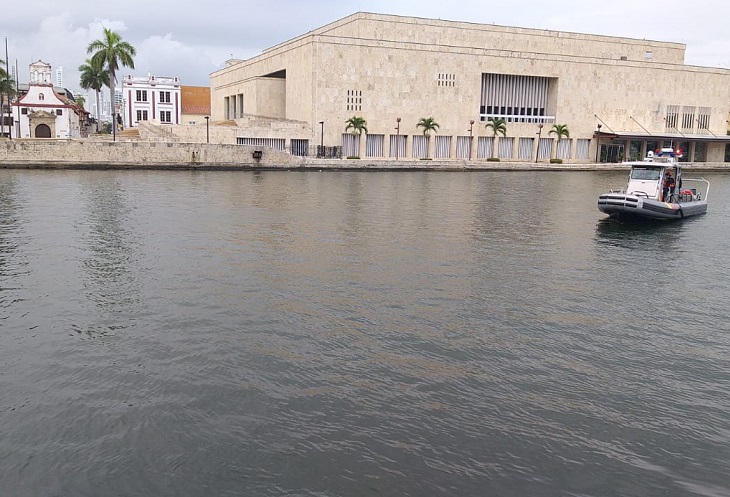 En la Bahía de Las Ánimas de Cartagena encontraron un cadáver flotando