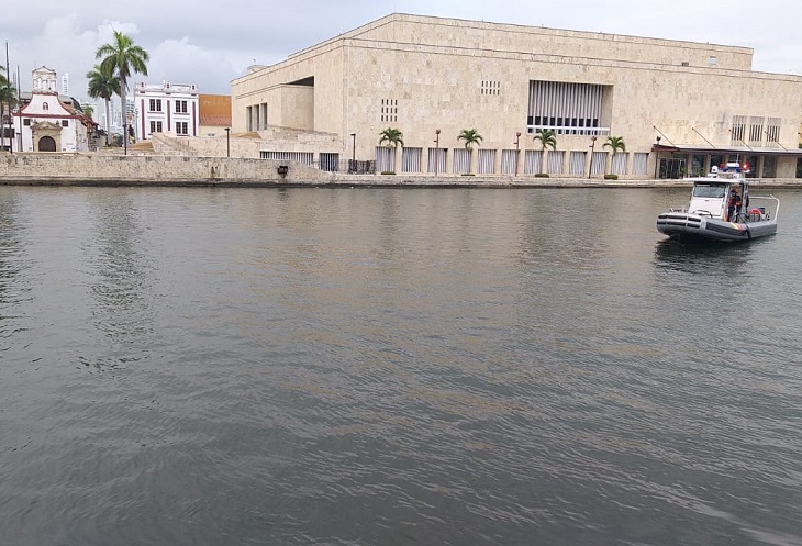 En la Bahía de Las Ánimas de Cartagena encontraron un cadáver flotando