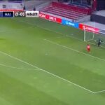 Increíble doble error de Josué Duverger en la portería de Haití vs Canadá