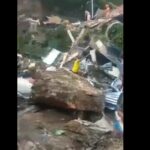Cayó parte de la montaña en Anaime y se llevó tres casas en Cajamarca