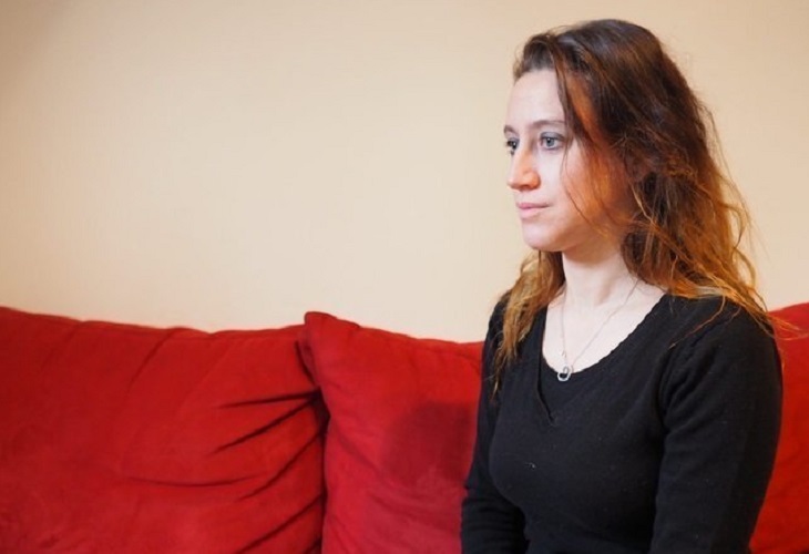 El juicio de Valérie Bacot, la mujer que mató a su padrastro - marido y proxeneta